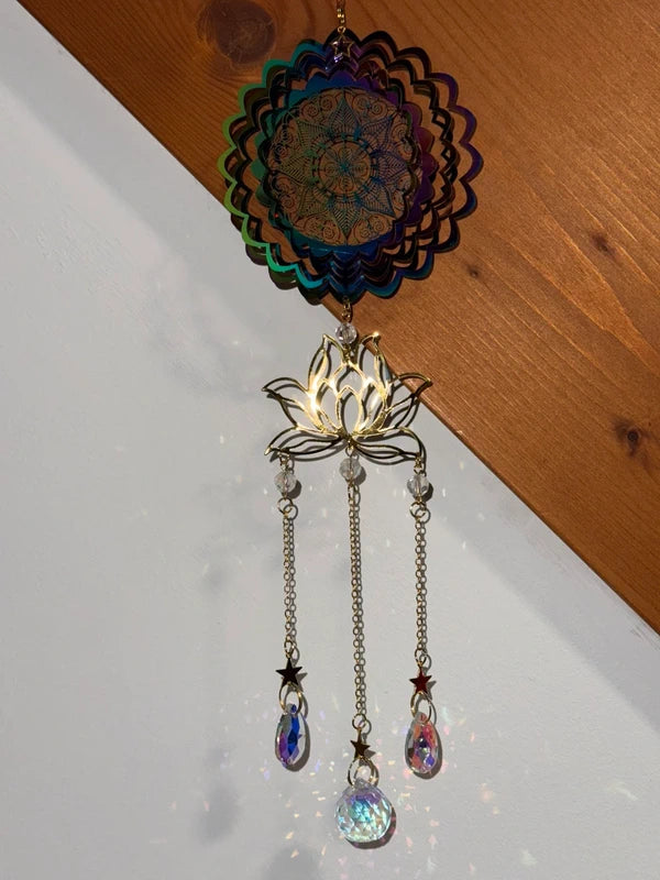Attrape-soleil fleur de vie colorée et fleur de lotus dorée – La géométrie sacrée de la vie – Suncatcher spirituel fait main