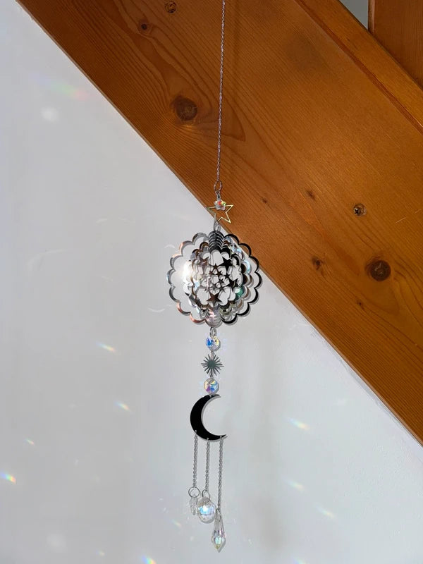 Attrape-soleil étoiles, lune et prismes en cascade – Quand le ciel entre dans votre maison – Suncatcher fait main