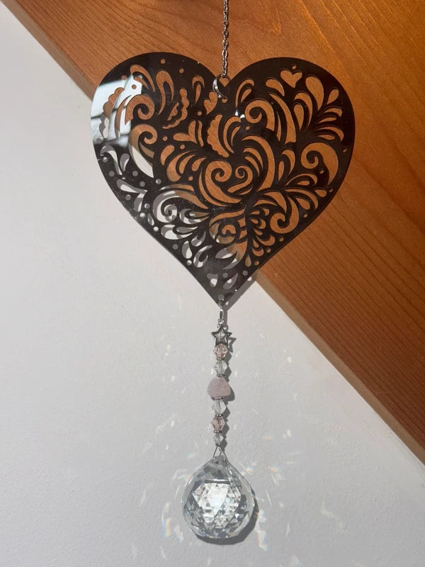 Attrape-soleil cœur et quartz rose – Amour, douceur – Suncatcher fait main