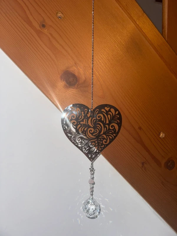 Attrape-soleil cœur et quartz rose – Amour, douceur – Suncatcher fait main