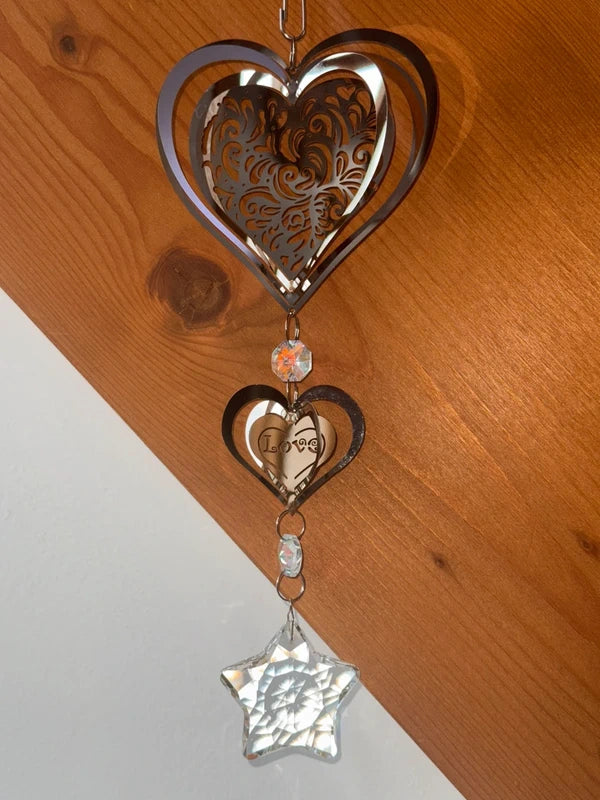 Attrape-soleil cœur et prisme étoile – Amour, éclat et lumière irisée – Suncatcher fait main
