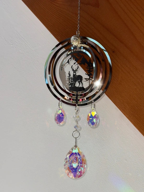 Attrape-soleil élan dans la forêt et prismes en cristal – Suncatcher fait main décoration fenêtre nature