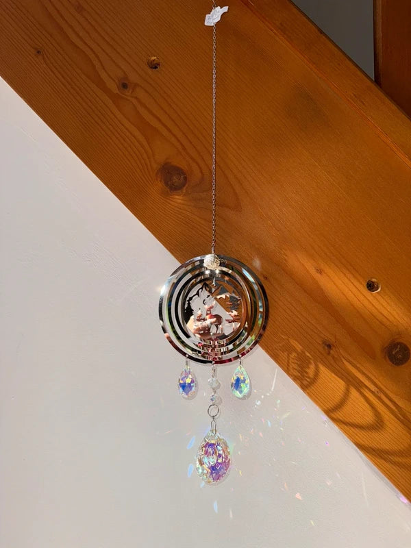Attrape-soleil élan dans la forêt et prismes en cristal – Suncatcher fait main décoration fenêtre nature