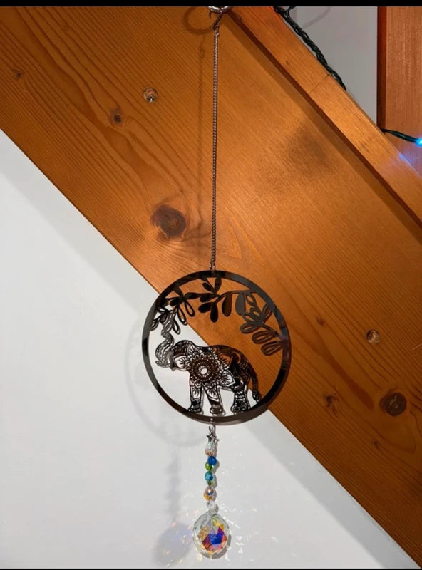 Attrape-soleil éléphant et prismes gouttes en cristal – Décoration zen suncatcher fait main