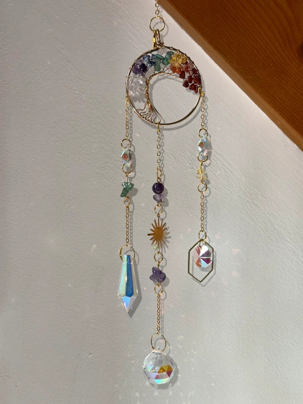 Attrape-soleil arbre de vie et pierres des chakras en cristal – Suncatcher fait main décoration fenêtre spirituelle