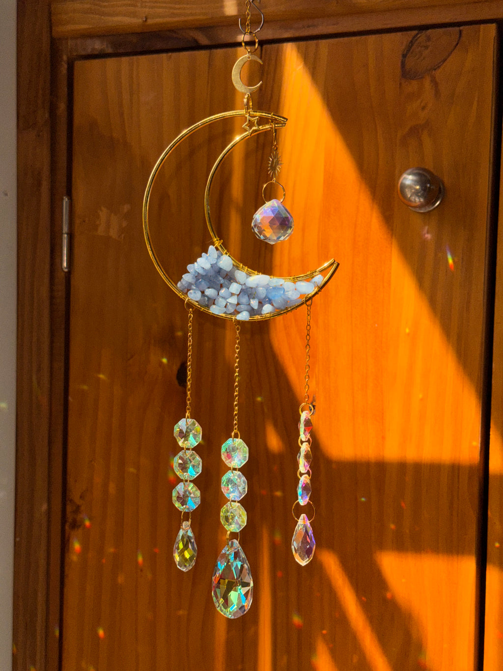 Attrape-soleil grande lune en aigue-marine – Suncatcher fait main décoration bien-être