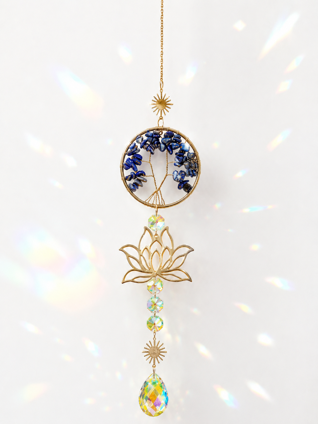 Attrape-soleil arbre de vie en lapis lazuli et fleur de lotus dorée – Suncatcher fait main décoration bien-être